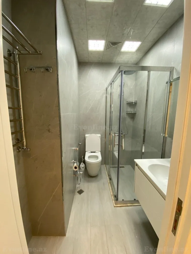 Kirayə verilir 2 otaqlı Mənzil Yeni tikili 95 m² 8 Noyabr m. - şəkil 8
