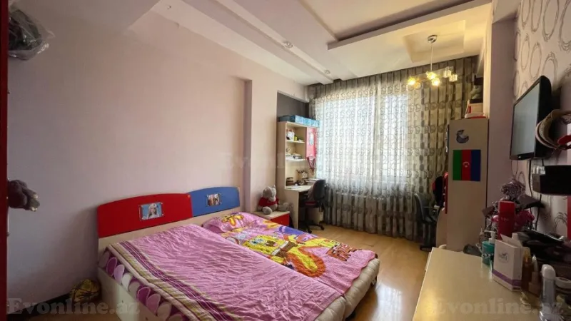 Satılır 3 otaqlı Mənzil Yeni tikili 150 m² 28 May m. - şəkil 9