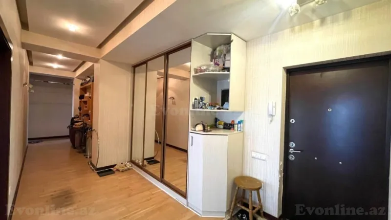 Satılır 3 otaqlı Mənzil Yeni tikili 150 m² 28 May m. - şəkil 14