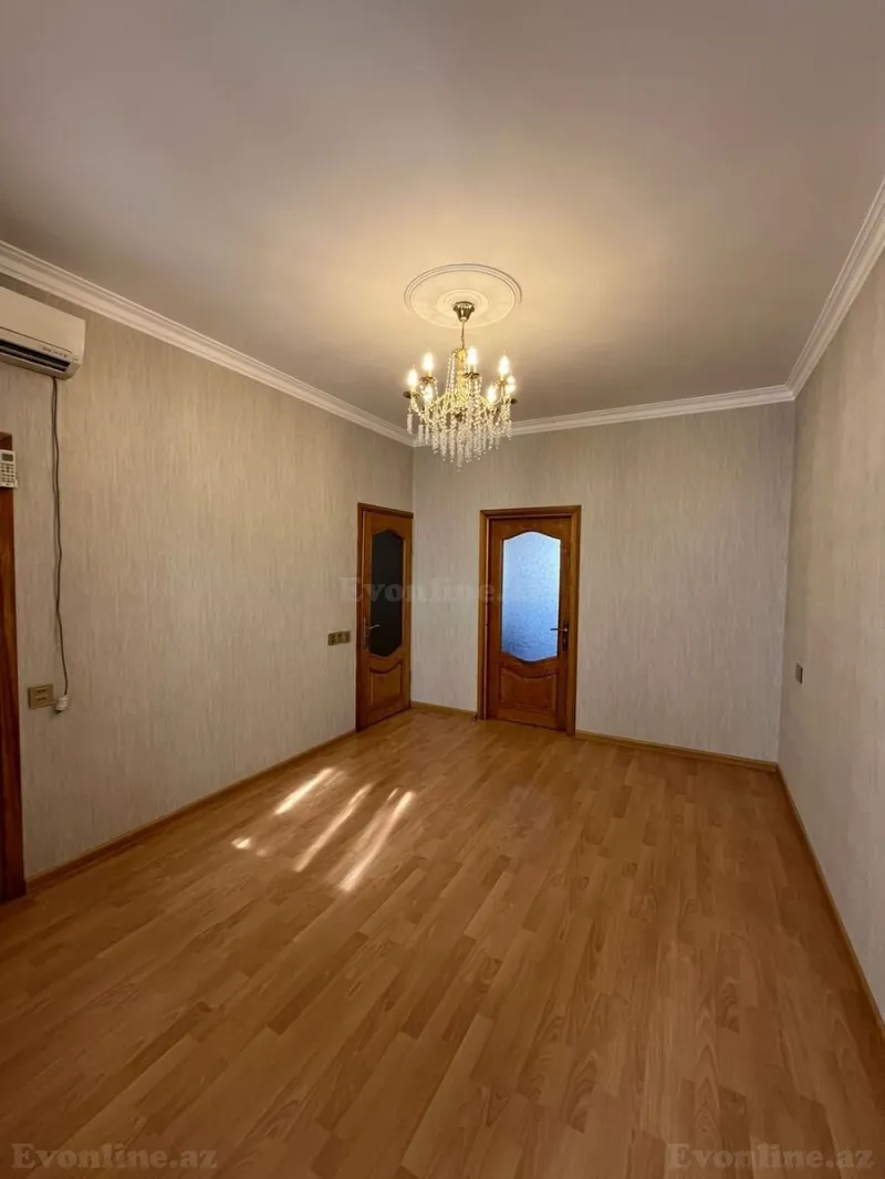 Satılır 3 otaqlı Mənzil Köhnə tikili 80 m² 4-cü mikrorayon - şəkil 2