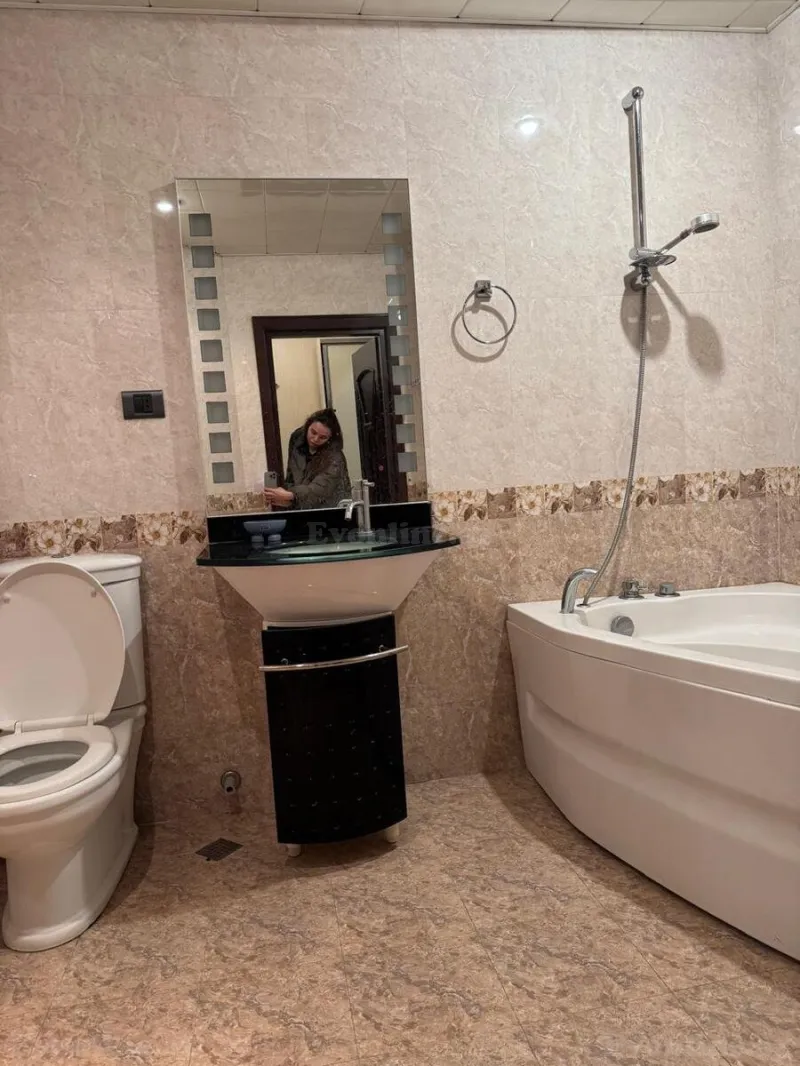 Kirayə verilir 3 otaqlı Mənzil Yeni tikili 130 m² Xətai m. - şəkil 14