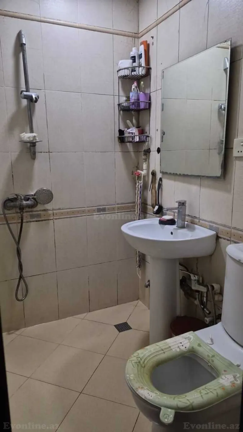 Satılır 2 otaqlı Mənzil Köhnə tikili 38 m² Yasamal r. - şəkil 9