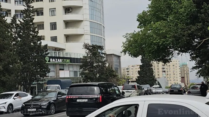 Satılır 1 otaqlı Mənzil Köhnə tikili 36 m² Yasamal - şəkil 4