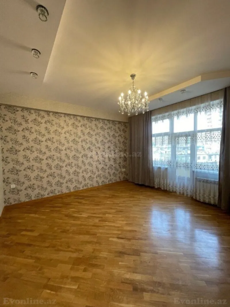Satılır 3 otaqlı Mənzil Yeni tikili 140 m² Gənclik m. - şəkil 7