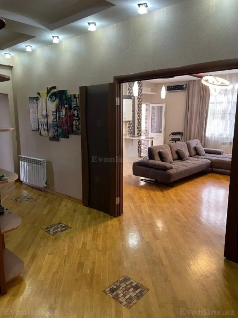 Satılır 3 otaqlı Mənzil Yeni tikili 140 m² Gənclik m. - şəkil 9