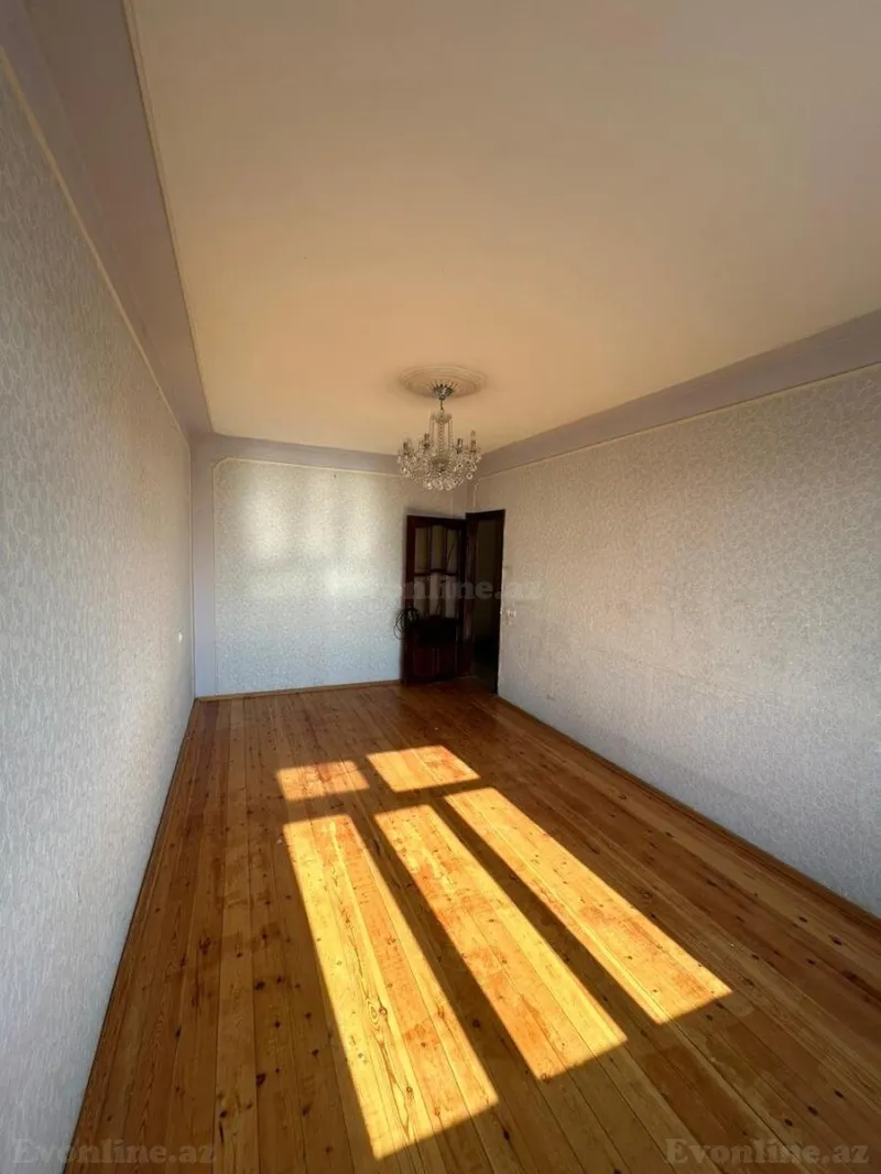 Satılır 2 otaqlı Mənzil Köhnə tikili 60 m² Suraxanı r. - şəkil 2