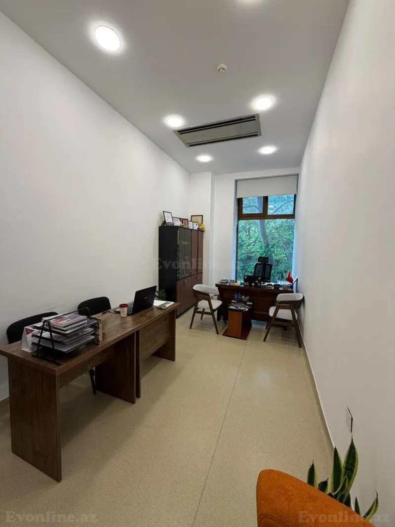 Kirayə verilir Ofis 22 m² 28 May m. - şəkil 4