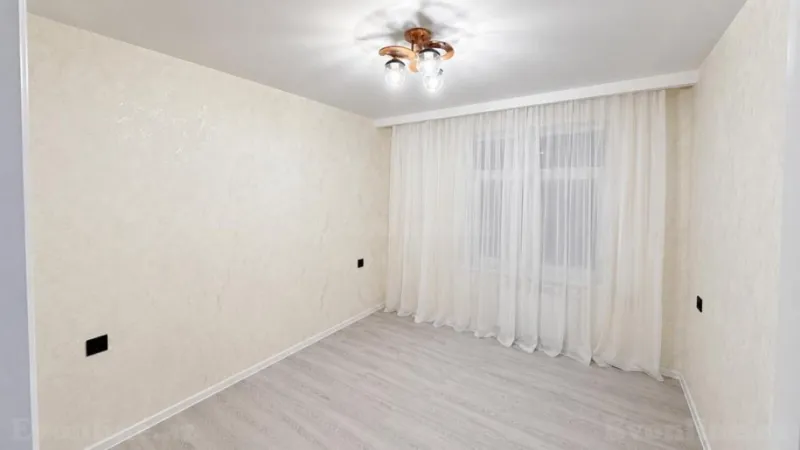 Satılır 3 otaqlı Mənzil Köhnə tikili 65 m² Əhmədli - şəkil 3