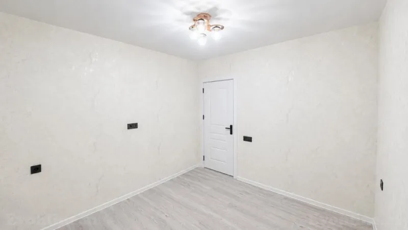 Satılır 3 otaqlı Mənzil Köhnə tikili 65 m² Əhmədli - şəkil 4