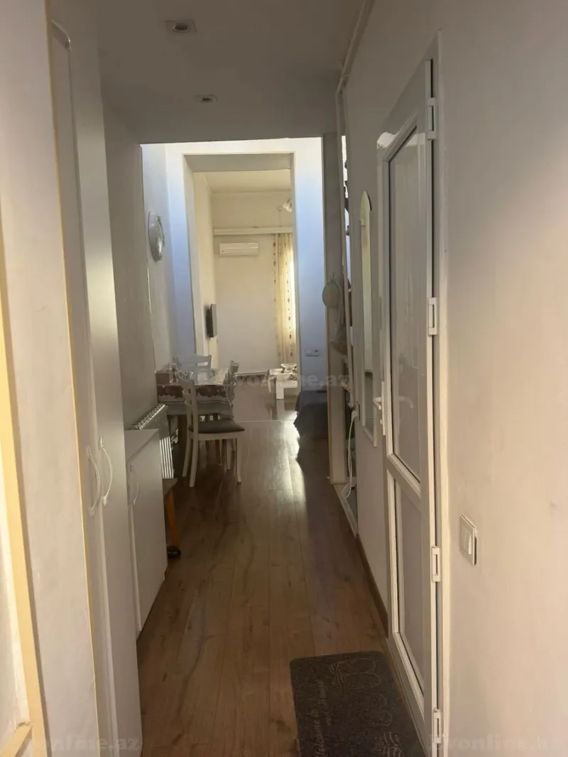 Satılır 1 otaqlı Mənzil Köhnə tikili 35 m² Sahil m. - şəkil 3