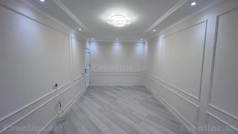 Satılır 4 otaqlı Mənzil Köhnə tikili 105 m² Xalqlar Dostluğu m. - şəkil 2