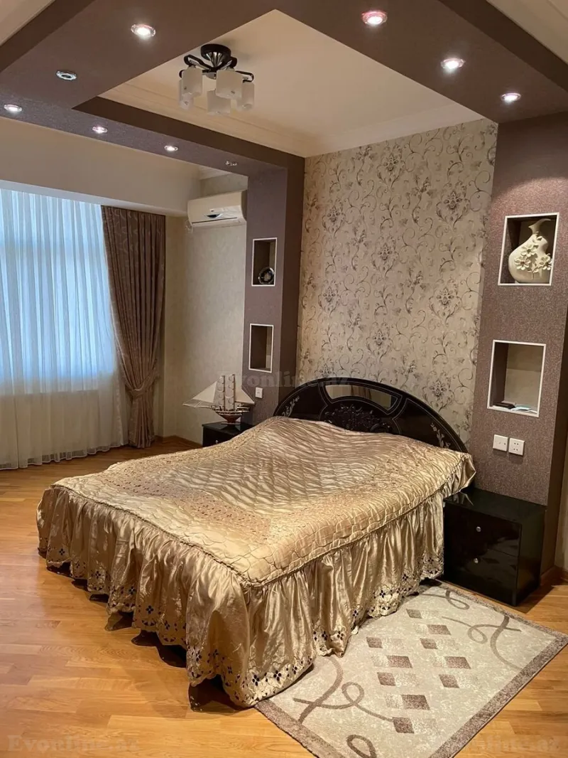 Satılır 6 otaqlı Mənzil Yeni tikili 270 m² Nəsimi r.