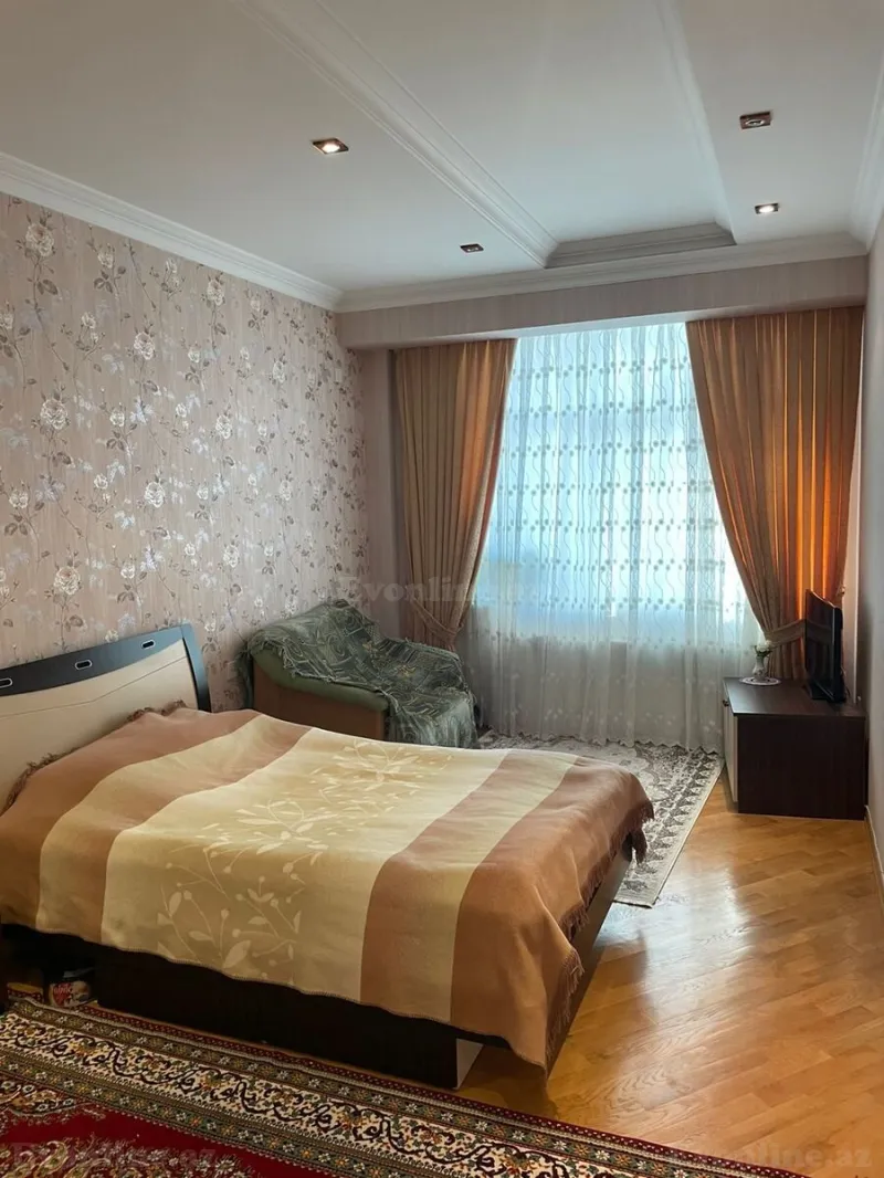 Satılır 6 otaqlı Mənzil Yeni tikili 270 m² Nəsimi r. - şəkil 6