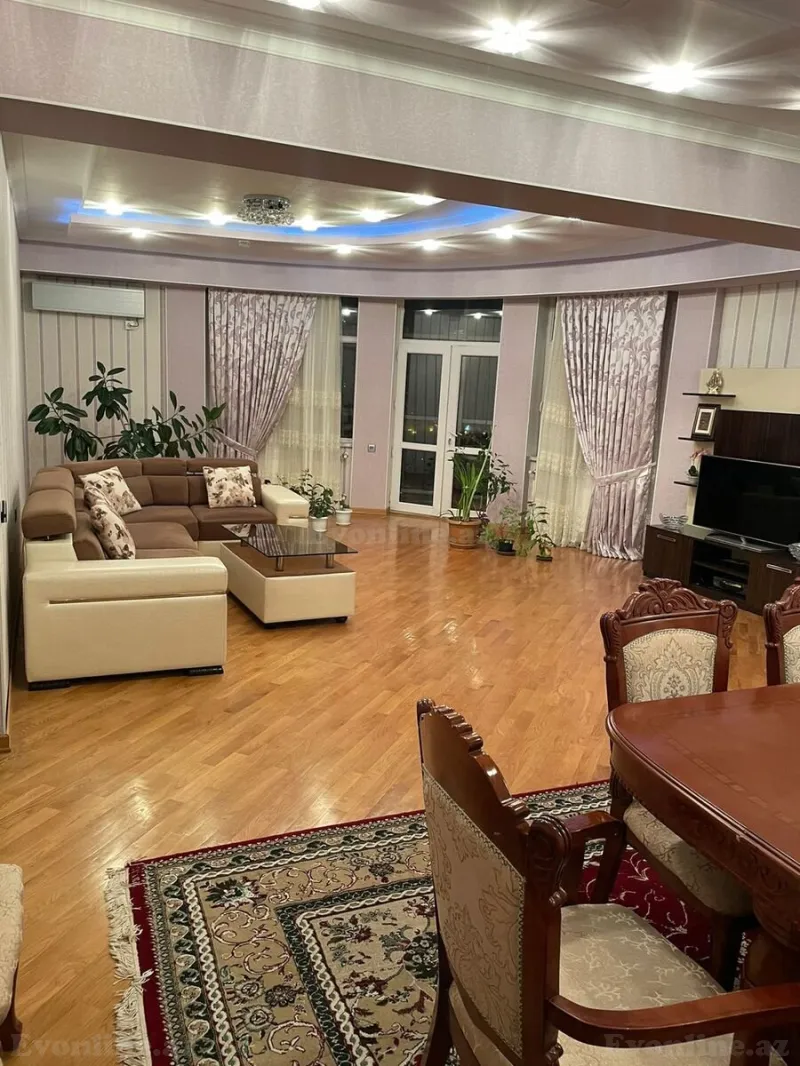Satılır 6 otaqlı Mənzil Yeni tikili 270 m² Nəsimi r. - şəkil 14