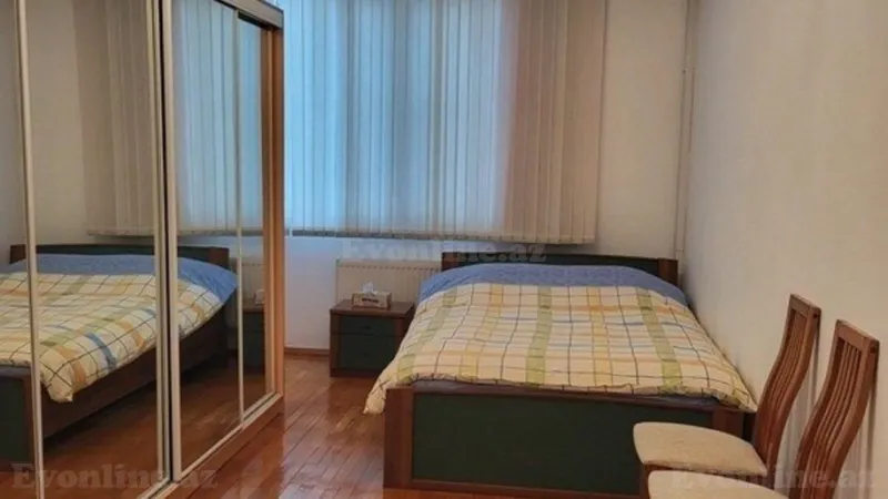 Kirayə verilir 4 otaqlı Mənzil Yeni tikili 150 m² 28 May m. - şəkil 11