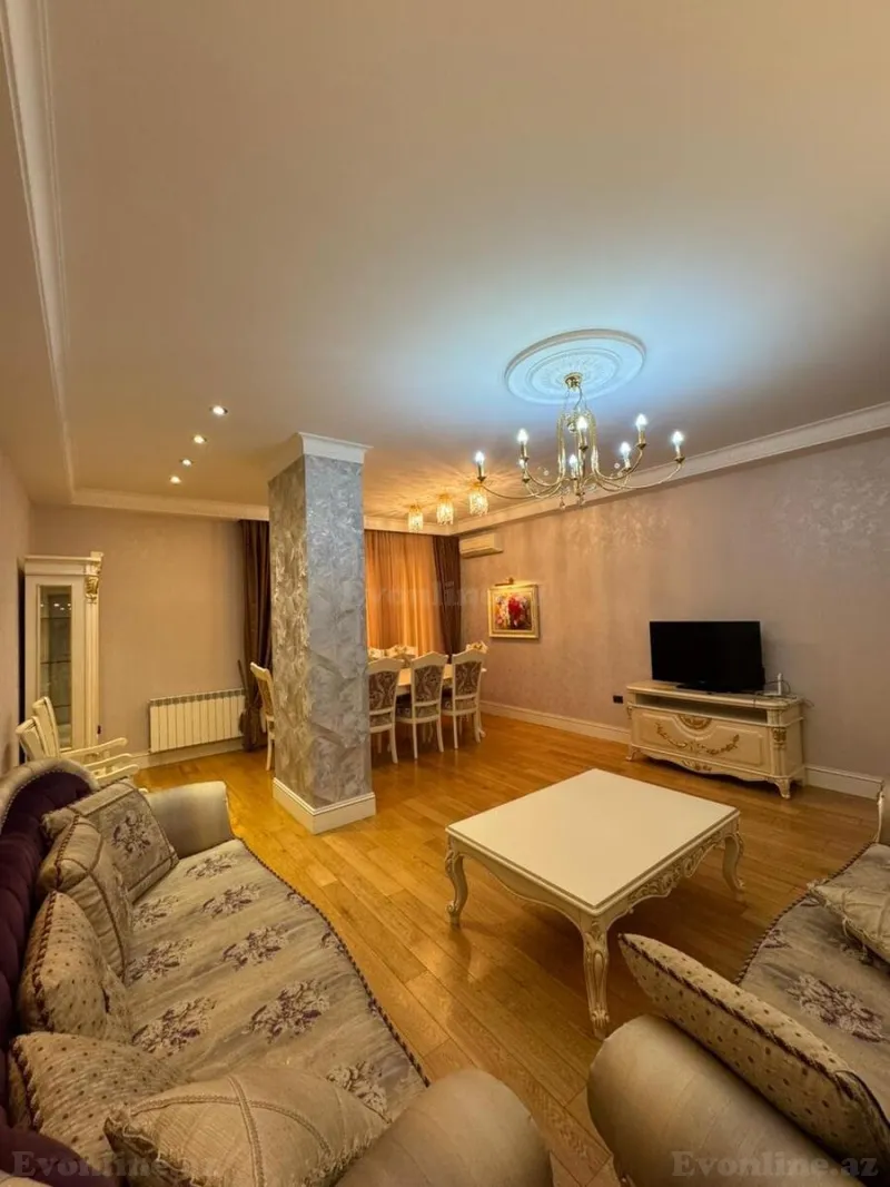 Satılır 4 otaqlı Mənzil Yeni tikili 200 m² Sahil m. - şəkil 2
