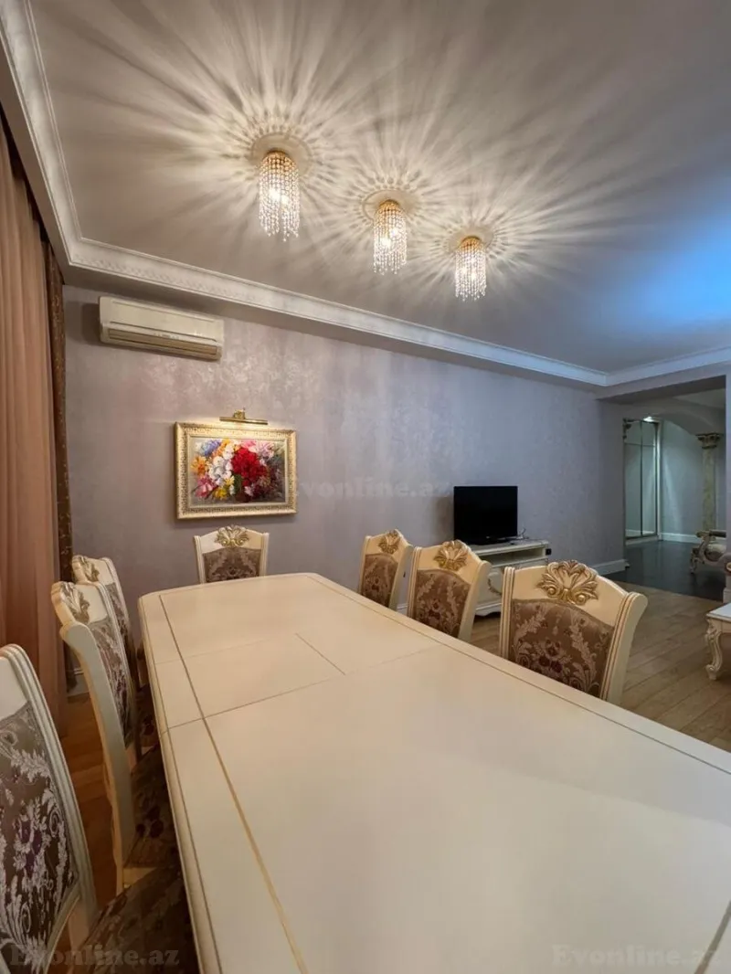 Satılır 4 otaqlı Mənzil Yeni tikili 200 m² Sahil m. - şəkil 5