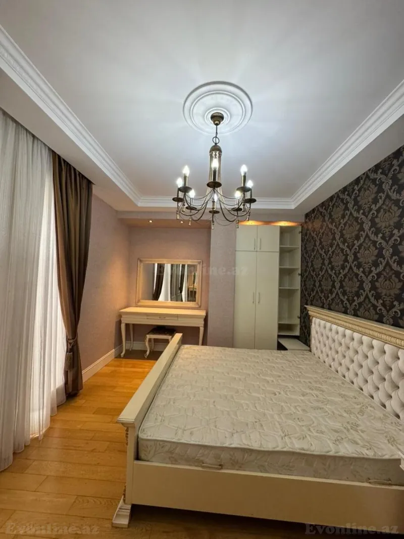 Satılır 4 otaqlı Mənzil Yeni tikili 200 m² Sahil m. - şəkil 12