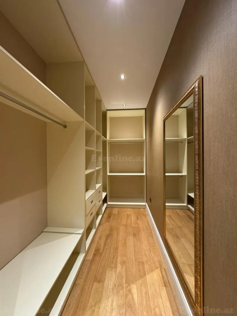 Satılır 4 otaqlı Mənzil Yeni tikili 200 m² Sahil m. - şəkil 19