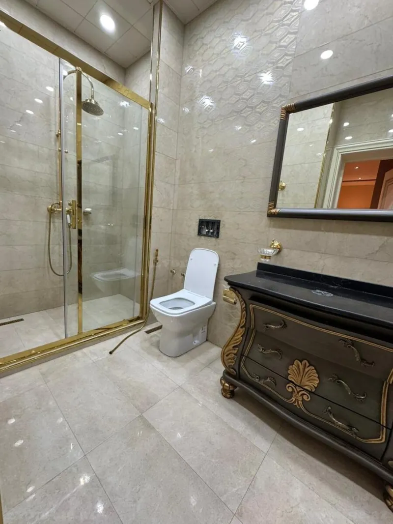 Satılır 4 otaqlı Mənzil Yeni tikili 200 m² Sahil m. - şəkil 21