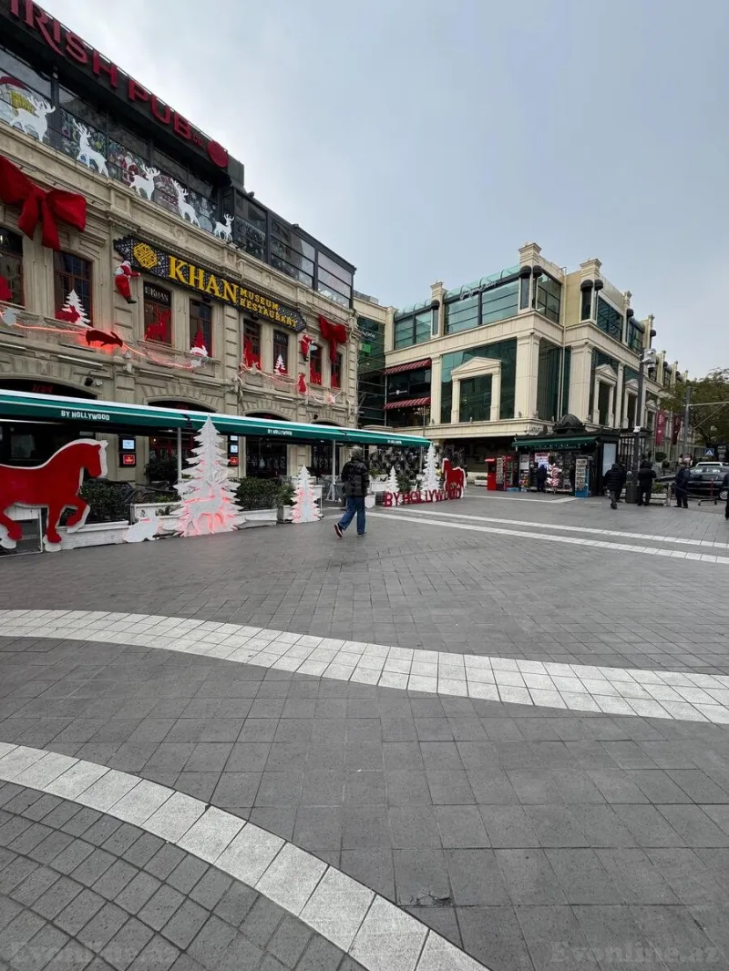 Satılır 4 otaqlı Mənzil Yeni tikili 200 m² Sahil m. - şəkil 29