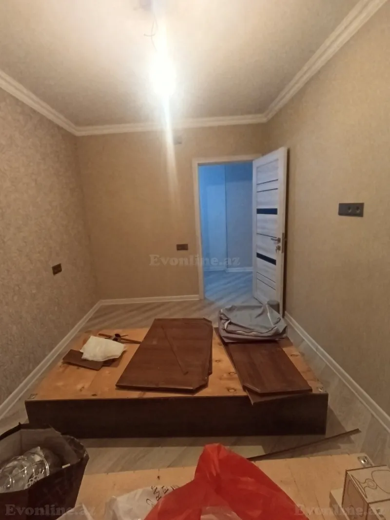 Satılır 2 otaqlı Mənzil Köhnə tikili 55 m² 7-ci mikrorayon - şəkil 4