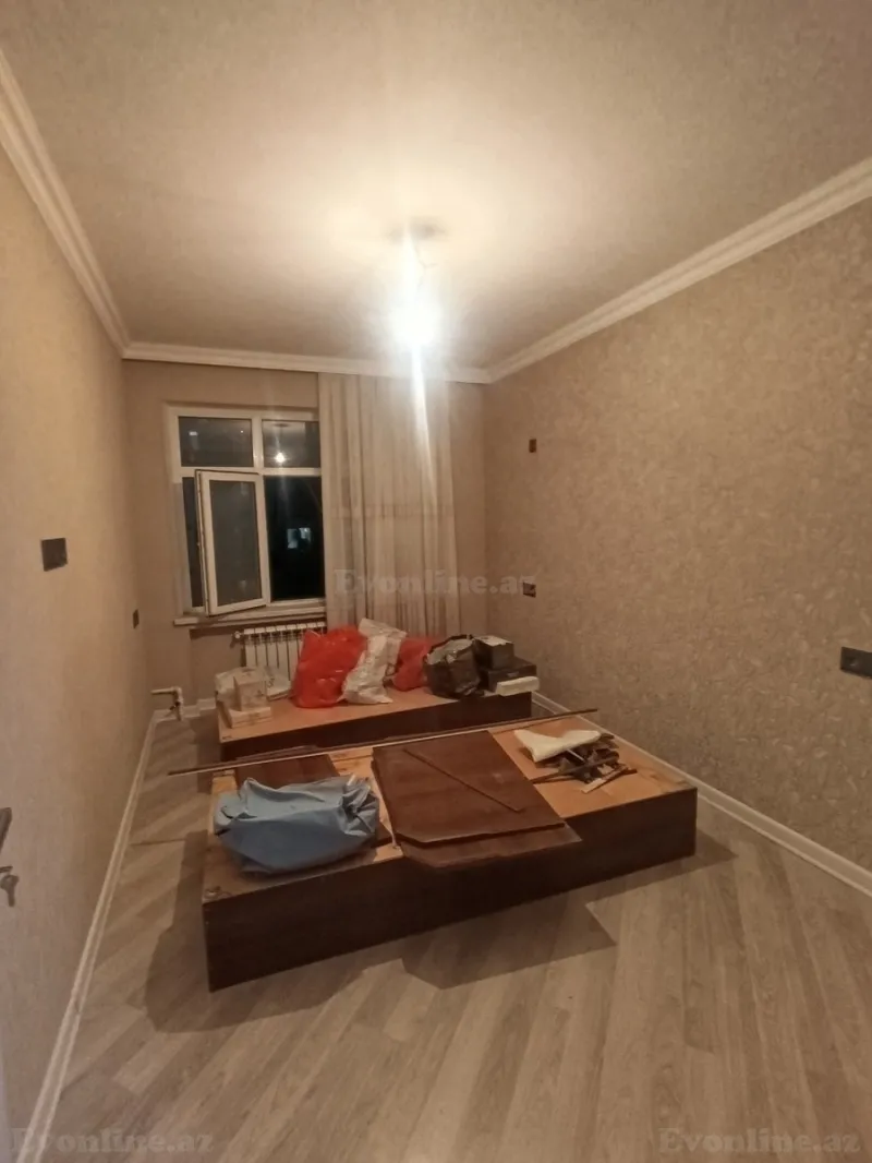 Satılır 2 otaqlı Mənzil Köhnə tikili 55 m² 7-ci mikrorayon - şəkil 6