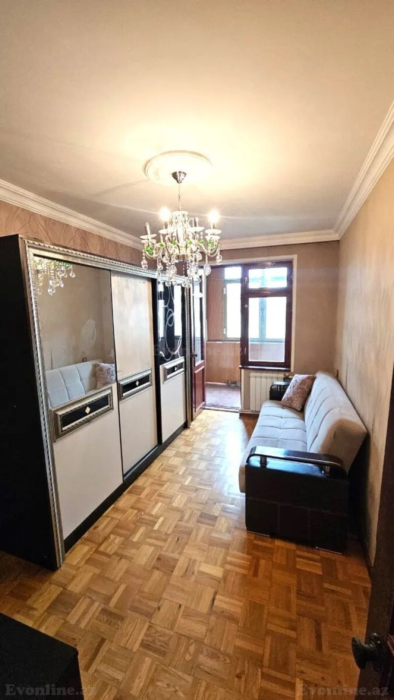 Kirayə verilir 4 otaqlı Mənzil Köhnə tikili 110 m² Xalqlar Dostluğu m. - şəkil 2