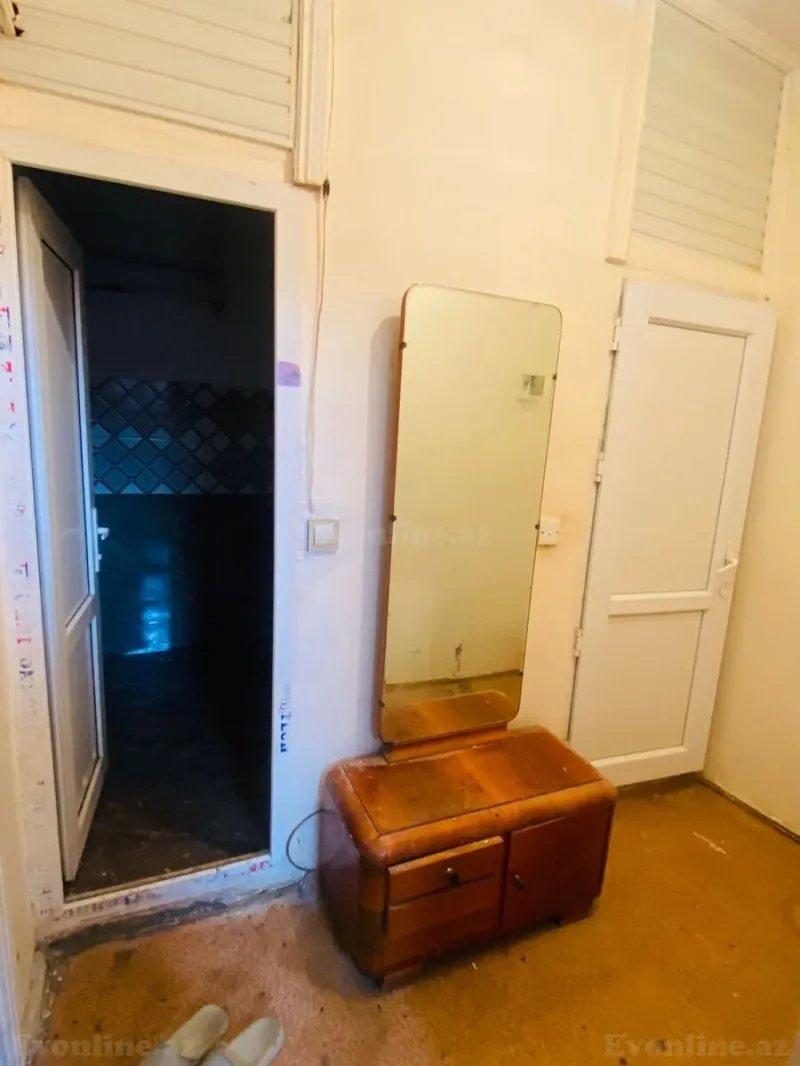 Kirayə verilir 1 otaqlı Mənzil Köhnə tikili 30 m² 6-cı mikrorayon - şəkil 6