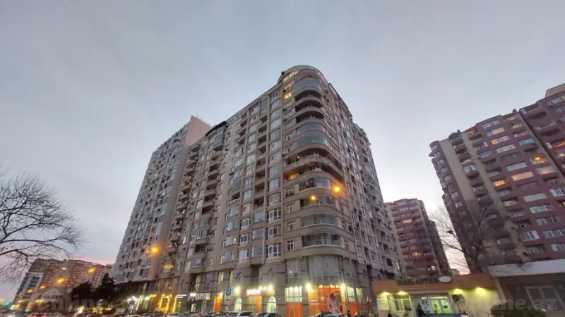 Kirayə verilir 3 otaqlı Mənzil Yeni tikili 95 m² Xətai m.