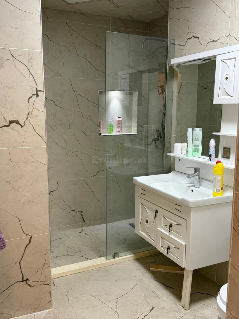 Kirayə verilir 3 otaqlı Mənzil Yeni tikili 95 m² Xətai m. - şəkil 13