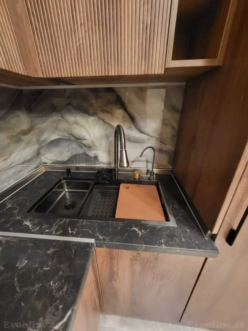 Kirayə verilir 2 otaqlı Mənzil Yeni tikili 70 m² 8 Noyabr m. - şəkil 20