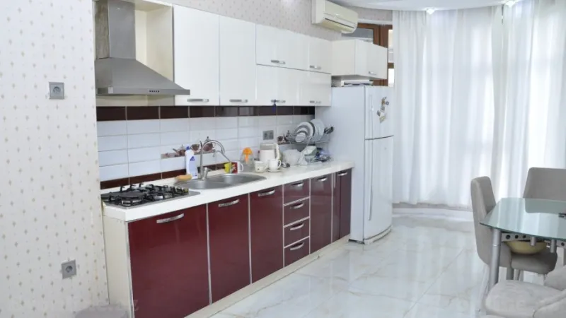 Satılır 4 otaqlı Mənzil Yeni tikili 192 m² Xətai m. - şəkil 4