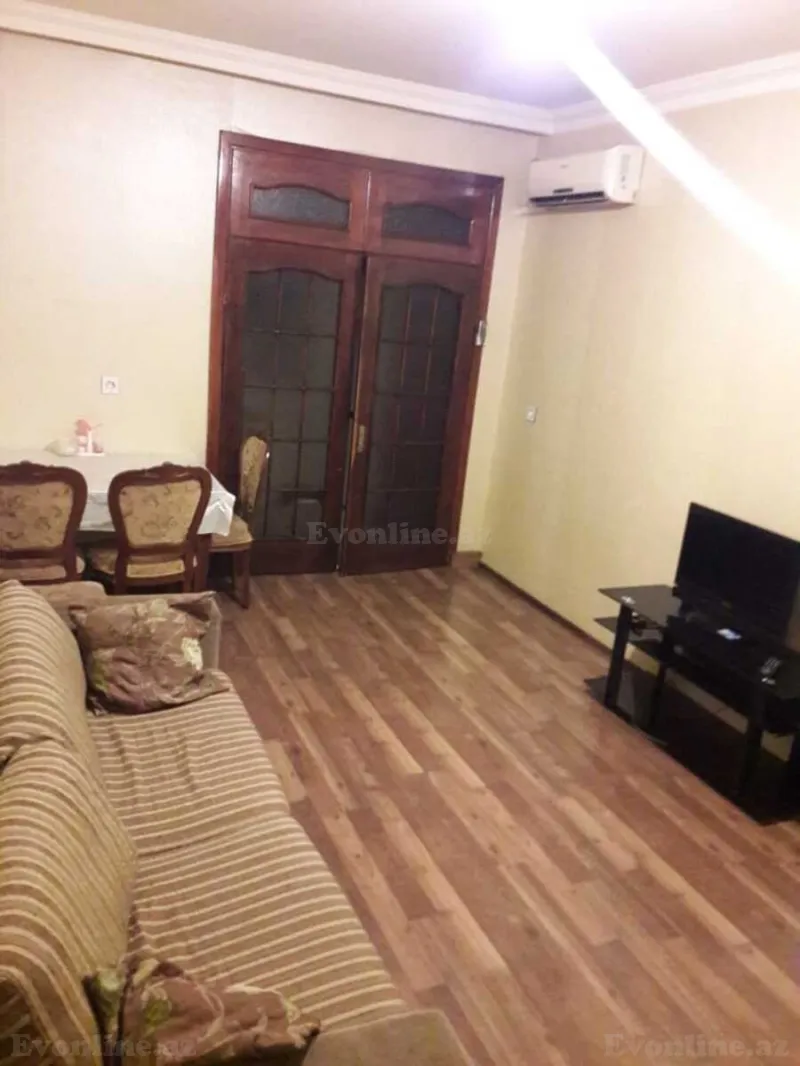 Kirayə verilir 2 otaqlı Mənzil Köhnə tikili 40 m² 2-ci mikrorayon - şəkil 2
