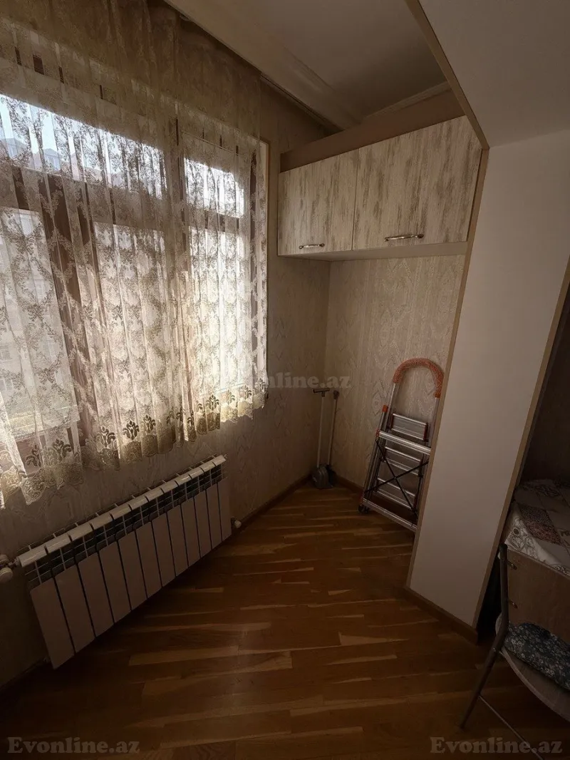 Satılır 2 otaqlı Mənzil Köhnə tikili 65 m² Gənclik m. - şəkil 9