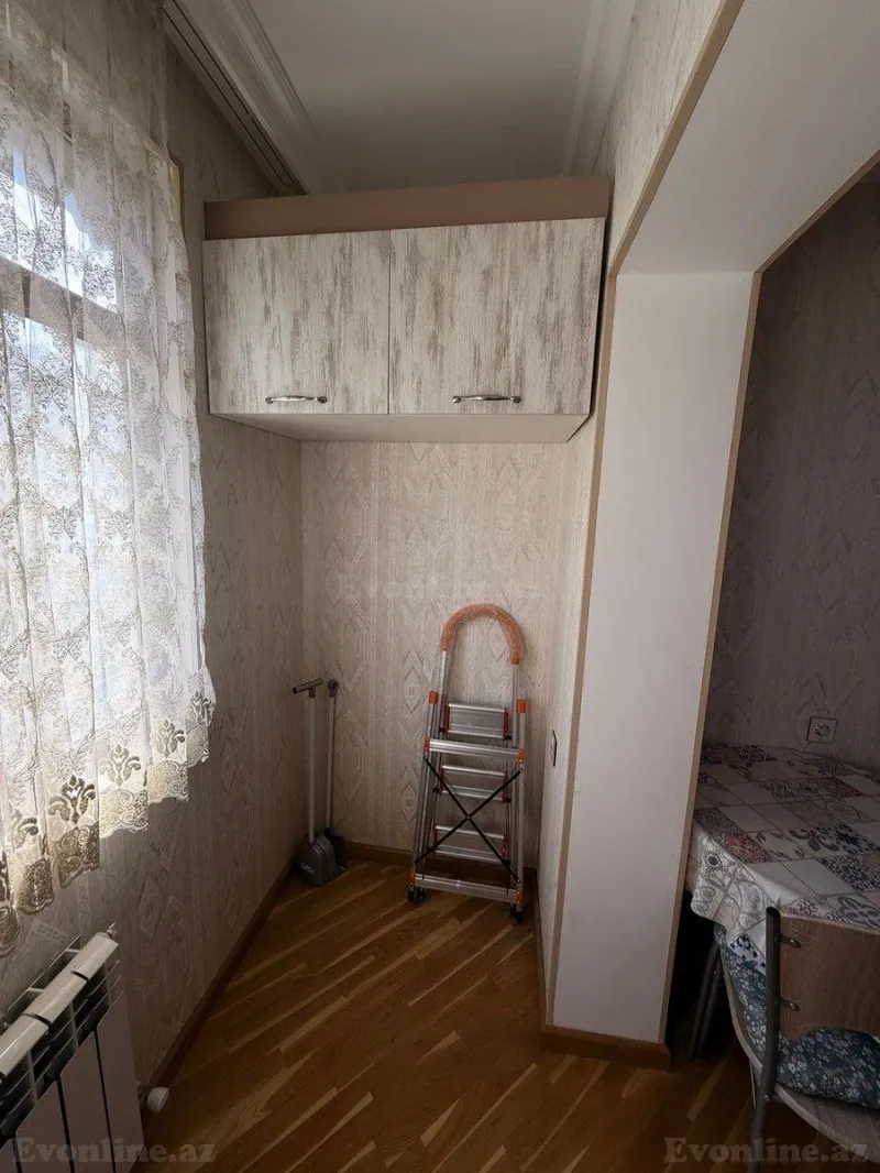Satılır 2 otaqlı Mənzil Köhnə tikili 65 m² Gənclik m. - şəkil 10