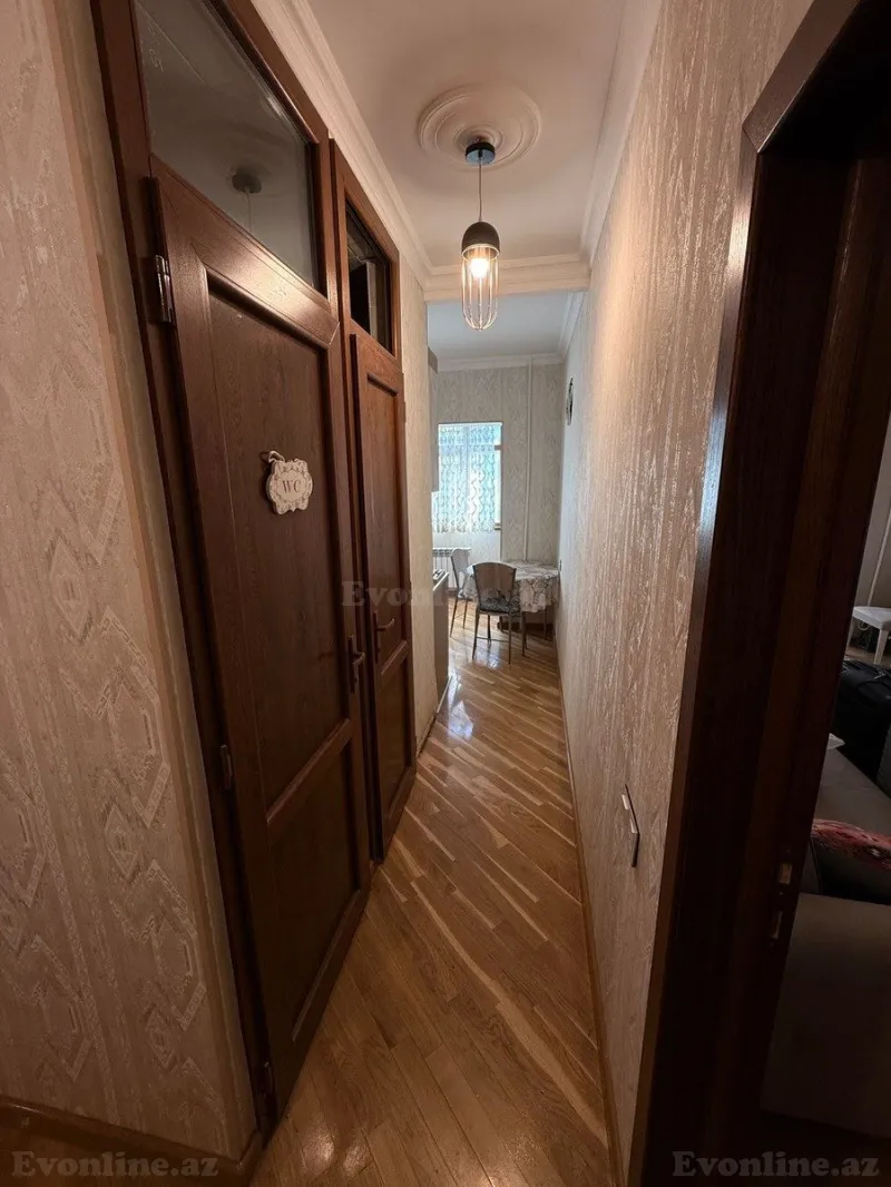 Satılır 2 otaqlı Mənzil Köhnə tikili 65 m² Gənclik m. - şəkil 14