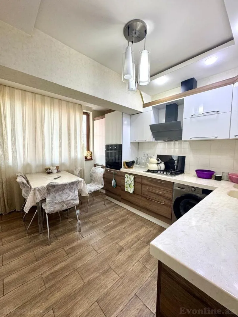 Satılır 5 otaqlı Mənzil Köhnə tikili 110 m² Yeni Yasamal - şəkil 8