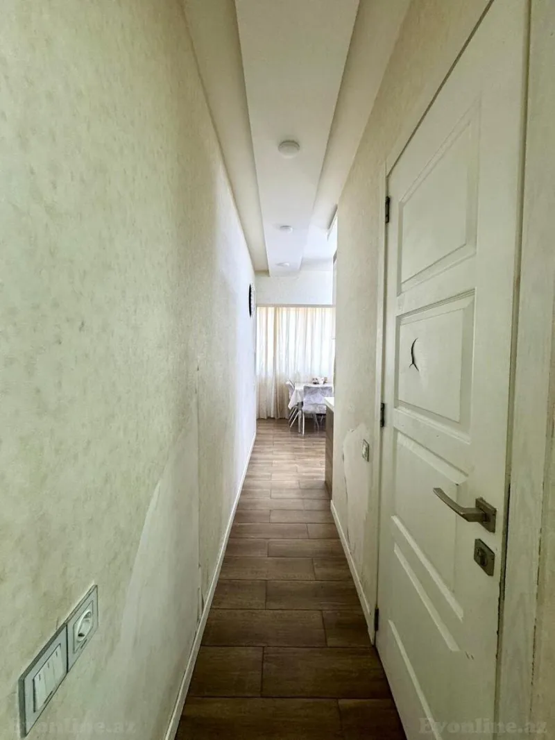 Satılır 5 otaqlı Mənzil Köhnə tikili 110 m² Yeni Yasamal - şəkil 13