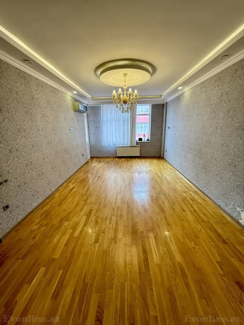 Satılır 2 otaqlı Mənzil Yeni tikili 100 m² 8-ci kilometr