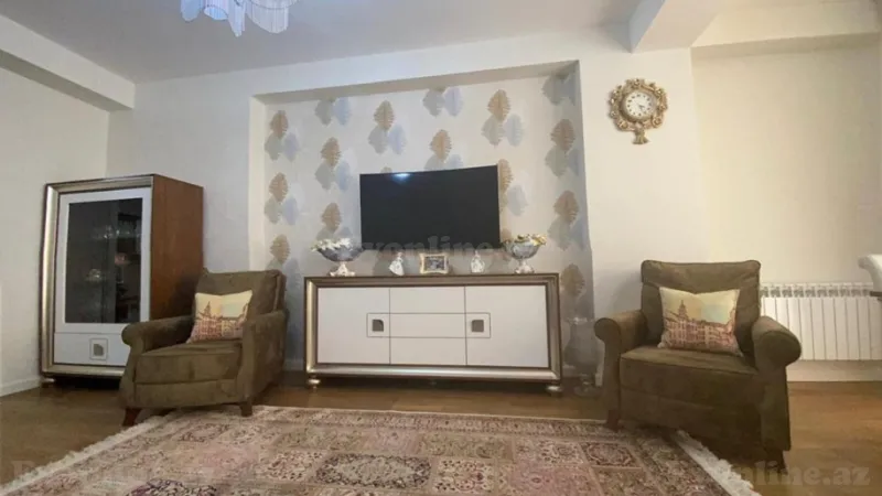 Kirayə verilir 3 otaqlı Mənzil Yeni tikili 130 m² İnşaatçılar m. - şəkil 5
