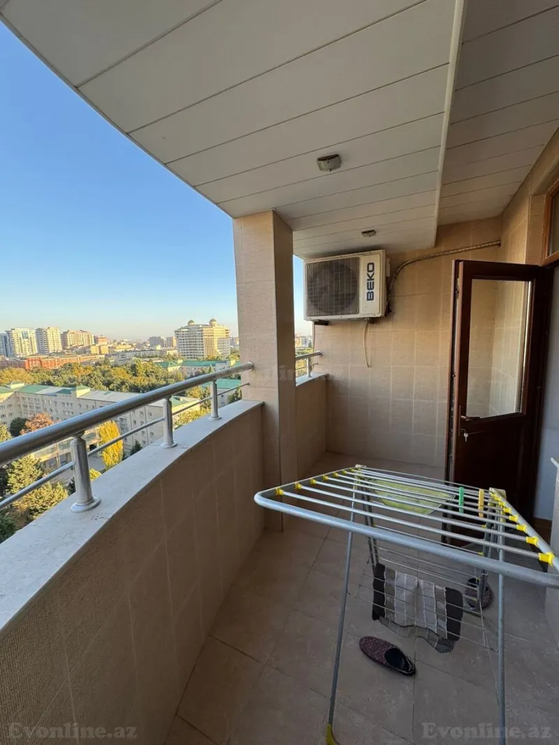 Satılır 4 otaqlı Mənzil Yeni tikili 180 m² Nəsimi r. - şəkil 19