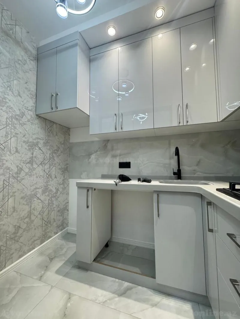 Satılır 2 otaqlı Mənzil Yeni tikili 58 m² Xətai r. - şəkil 4