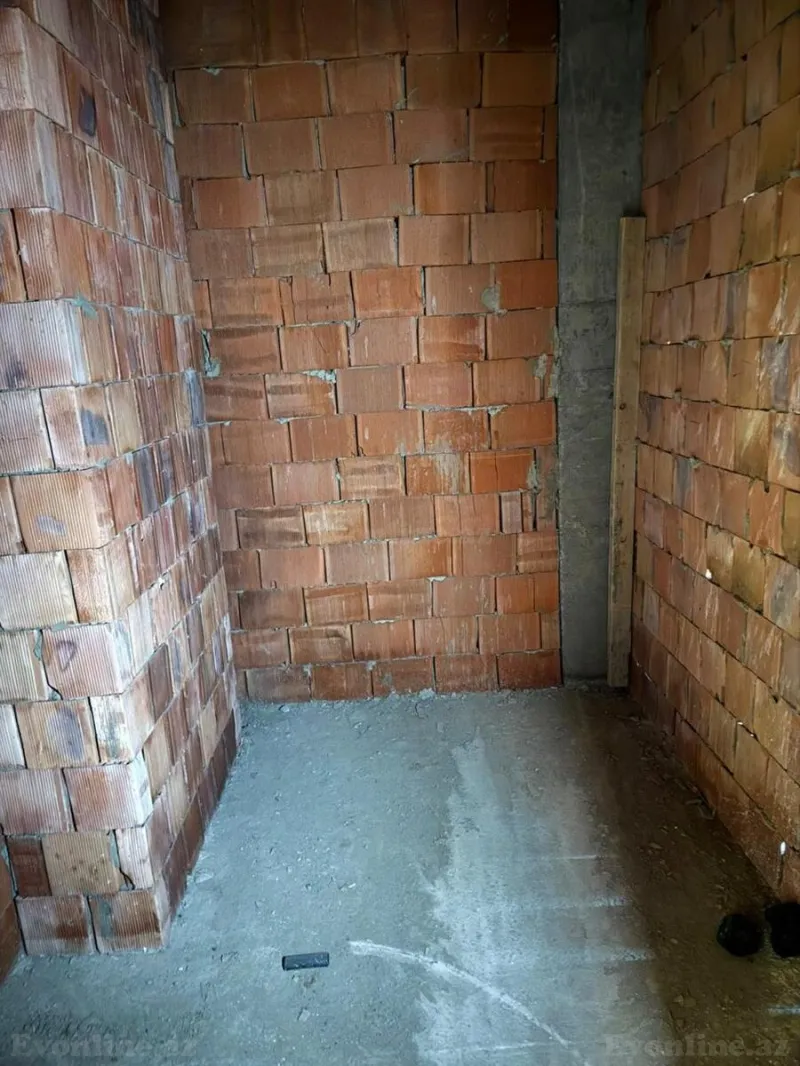 Satılır 2 otaqlı Mənzil Yeni tikili 77 m² 8 Noyabr m. - şəkil 3