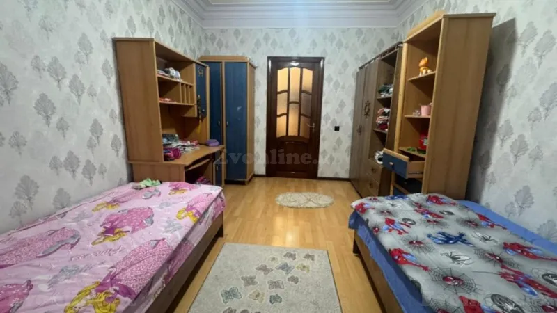Satılır 4 otaqlı Mənzil Köhnə tikili 90 m² Neftçilər m. - şəkil 8