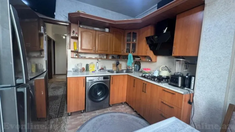 Satılır 4 otaqlı Mənzil Köhnə tikili 90 m² Neftçilər m. - şəkil 9