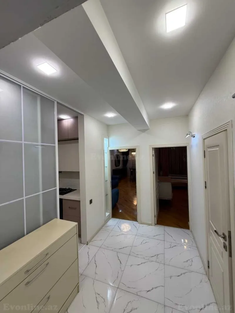 Satılır 2 otaqlı Mənzil Yeni tikili 70 m² Həzi Aslanov m. - şəkil 10
