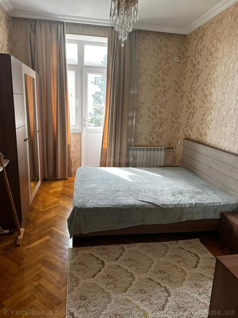 Kirayə verilir 2 otaqlı Mənzil Köhnə tikili 60 m² Xətai r. - şəkil 3