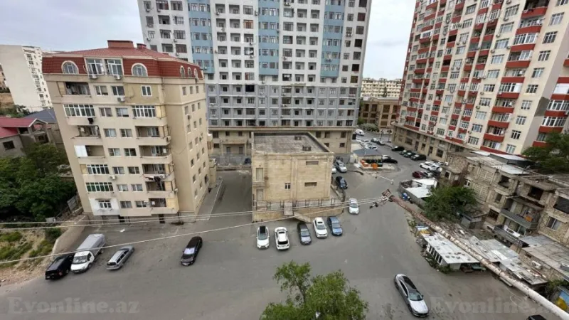 Satılır 4 otaqlı Mənzil Köhnə tikili 110 m² 8-ci kilometr - şəkil 6