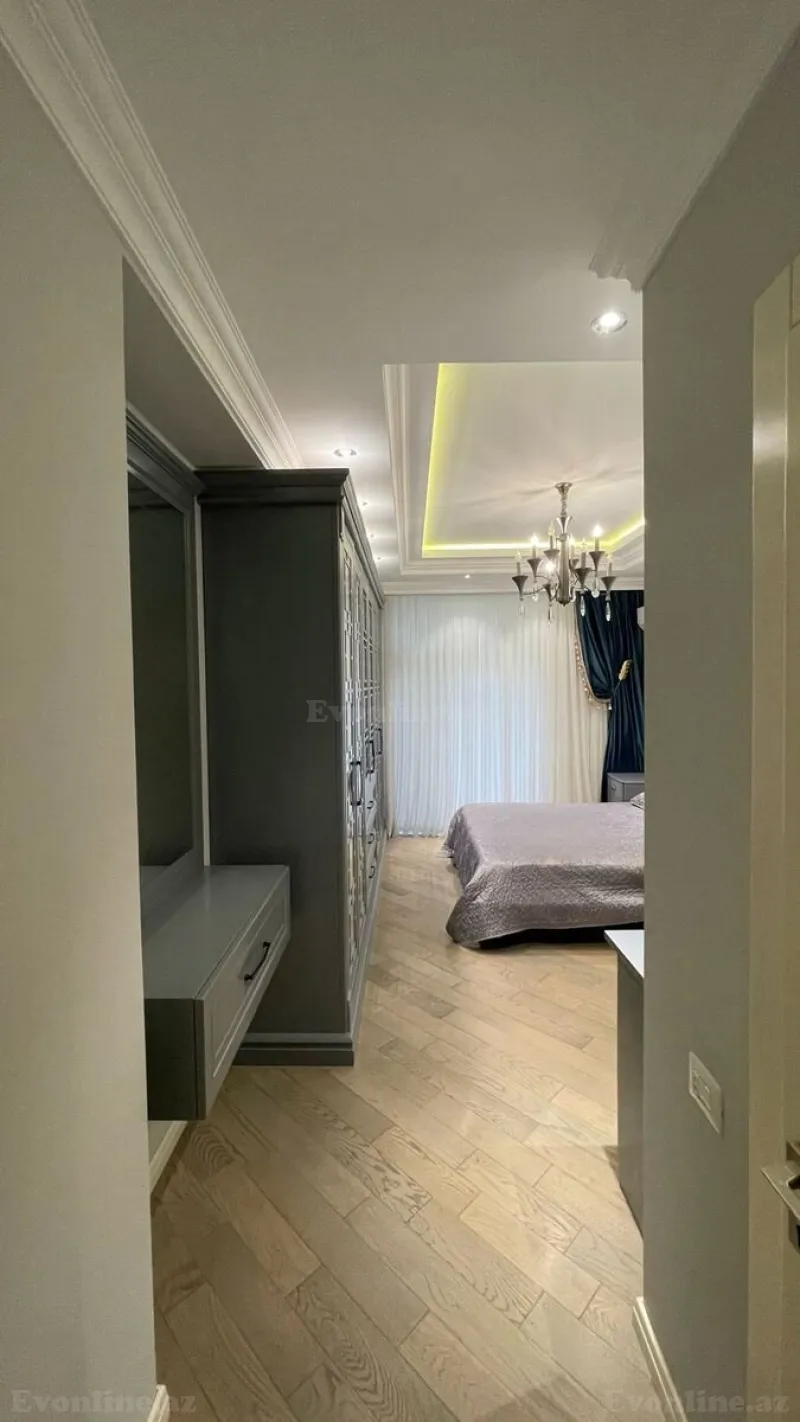 Satılır 4 otaqlı Mənzil Yeni tikili 140 m² Elmlər Akademiyası m. - şəkil 15